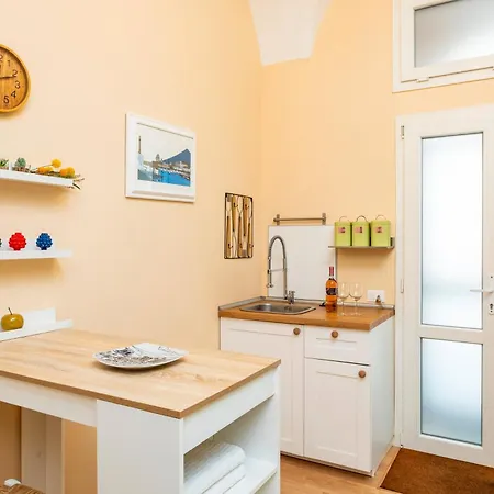 Casa Nire 2 - Center Apartman